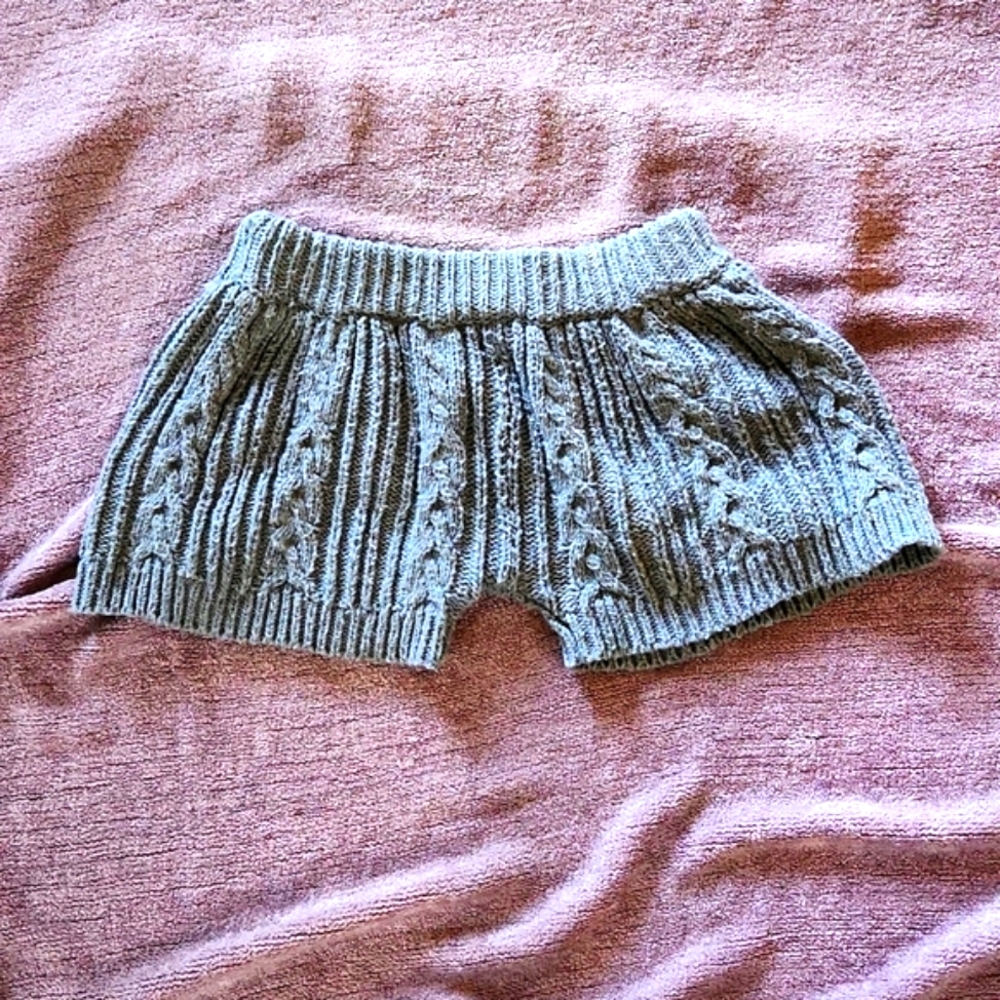 Knitted Gray shorts
